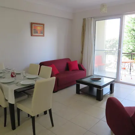 Sunset Bay B2 Apartment Gulluk